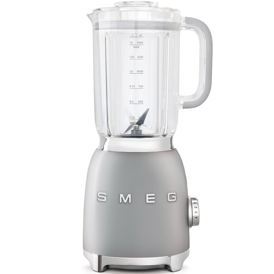 Licuadora Retro Smeg Color Cromado