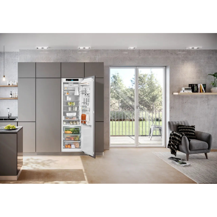 Refrigerador Empotrable Con BioFresh Liebherr 24"