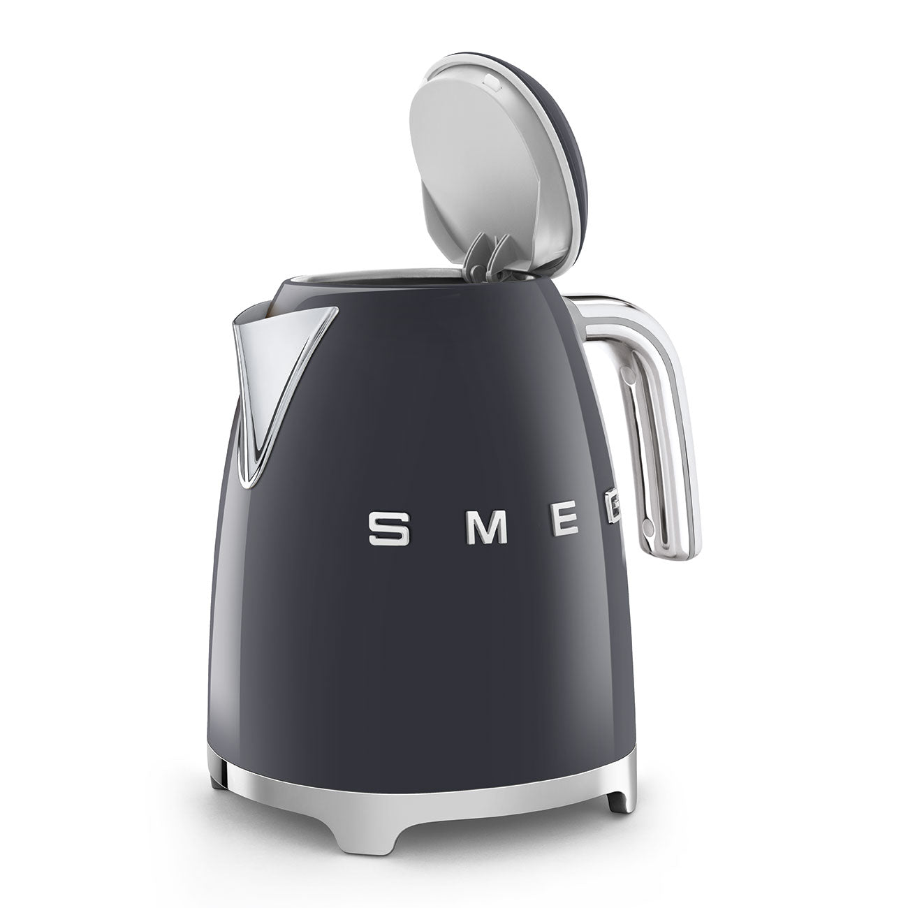 Hervidor retro color gris Smeg