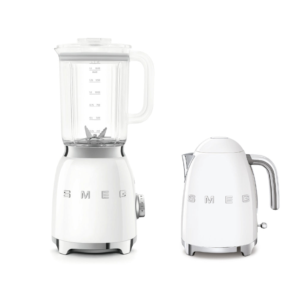 Combo Smeg, Licuadora + Hervidor, Color Blanco